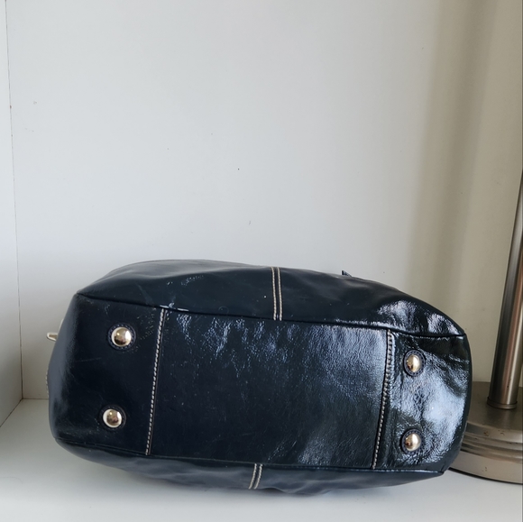 Coach Blue Navy Patent Leather Shoulder Bag - Picture 3 of 8